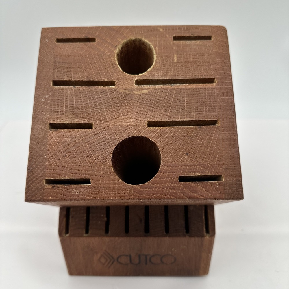 Cutco 18 Slot Solid Oak Knife Block Only 8 Slots Steak Knife USA EUC